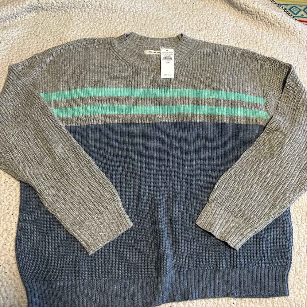 AE light sweater